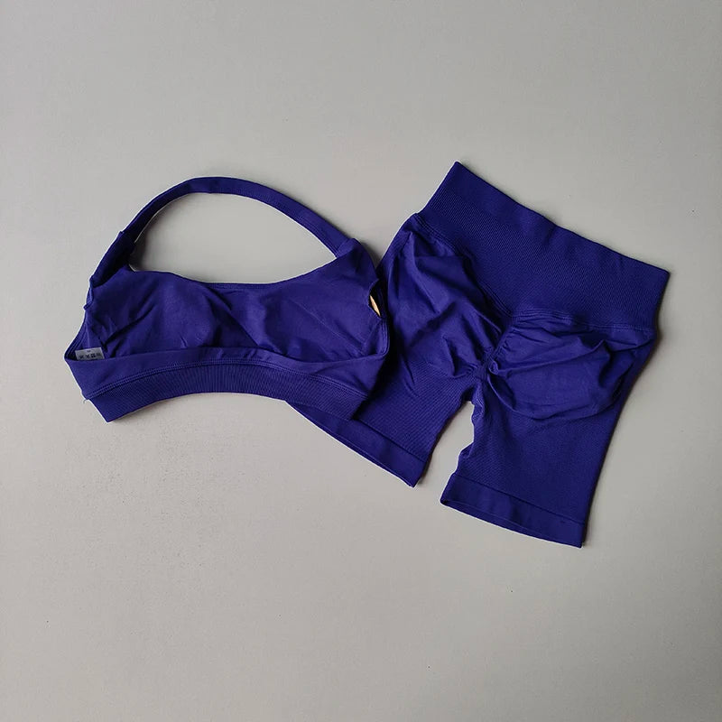 Seamless Breathable Yoga Bra And Shorts Set For Women