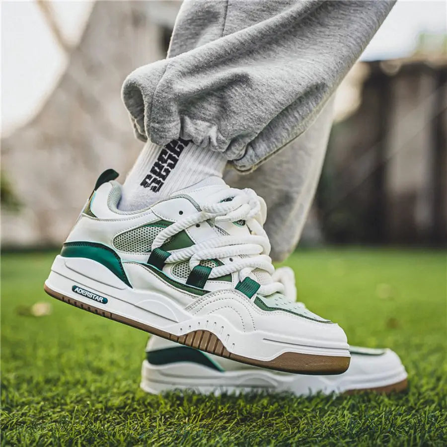 New men's sports sneakers, casual and versatile trendy shoes