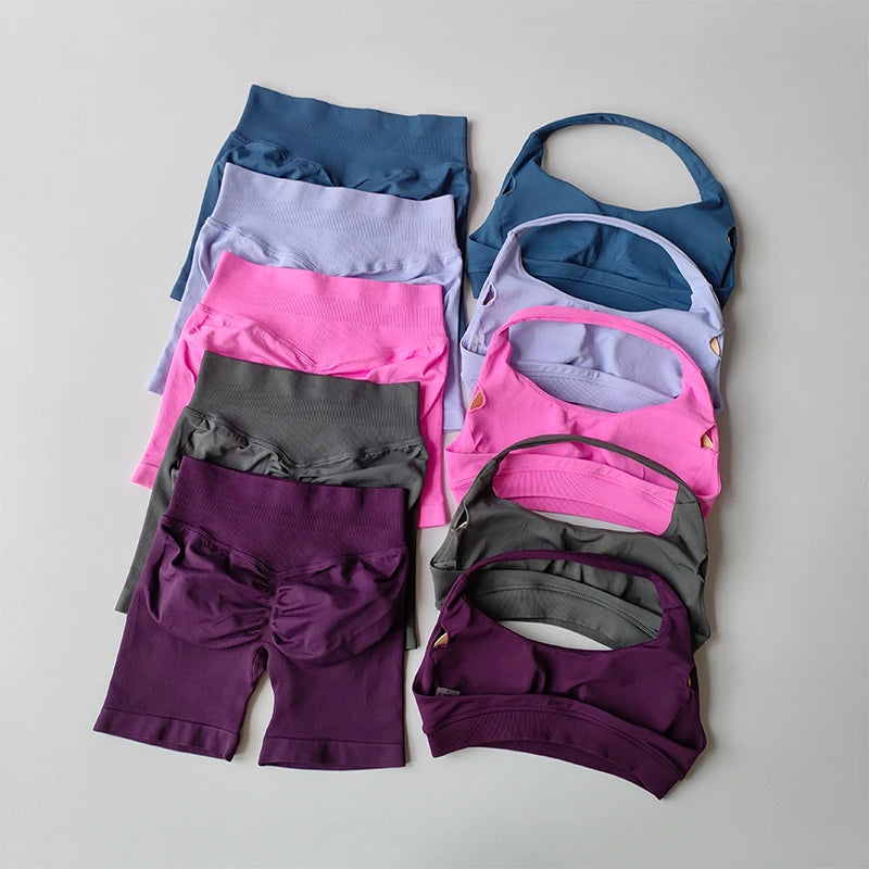 Seamless Breathable Yoga Bra And Shorts Set For Women