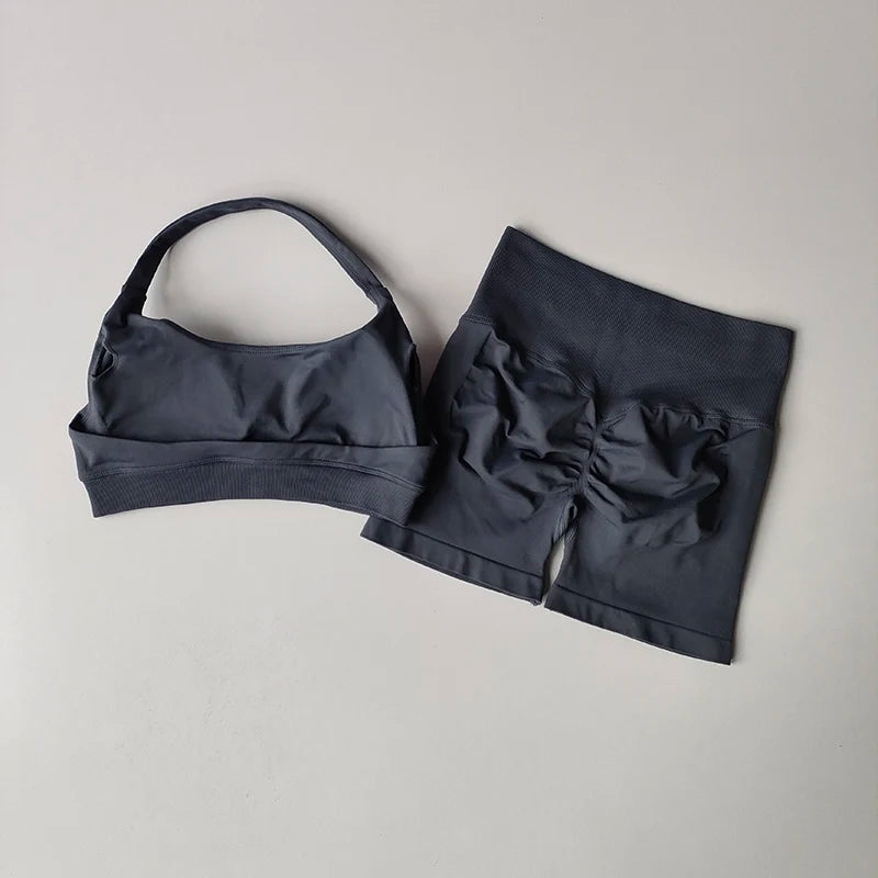 Seamless Breathable Yoga Bra And Shorts Set For Women