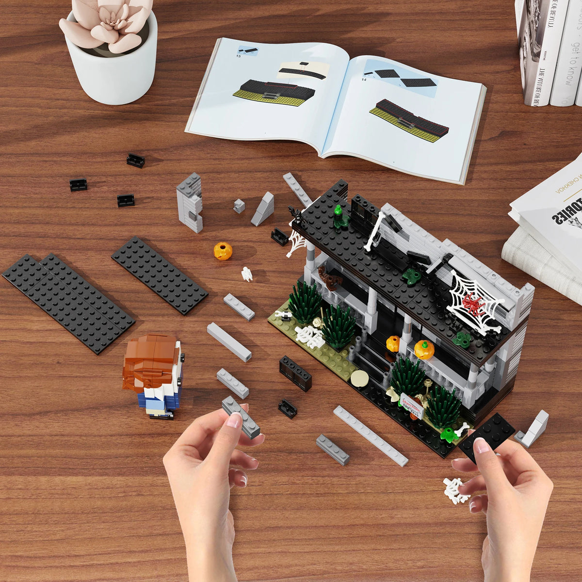 Horror Movie Architecture Building Blocks Model Desktop Ornament